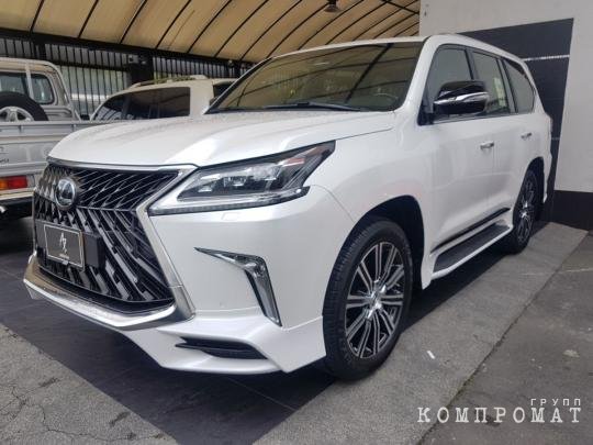 Lexus LX 570