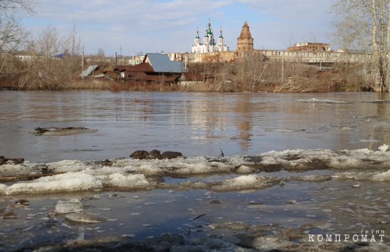 Река Исеть в Далматово